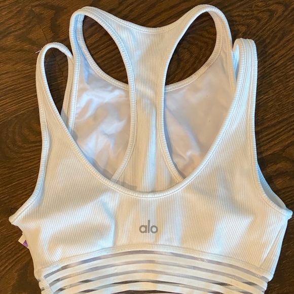 Alo Yoga Gaze Layered Bra - Picture 4 of 6